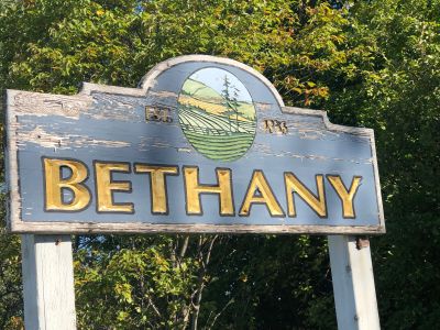 Bethany entrance sign