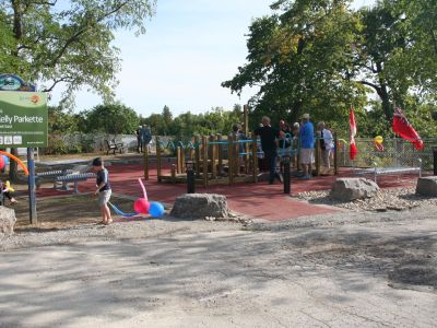 Fenelon Falls - Seniors Play Park