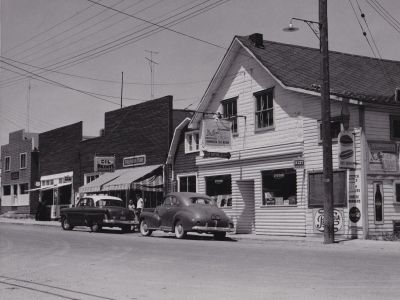 Coboconk - Kawartha Tea Room
