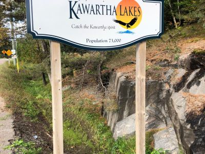 Kawartha Lakes entrance sign
